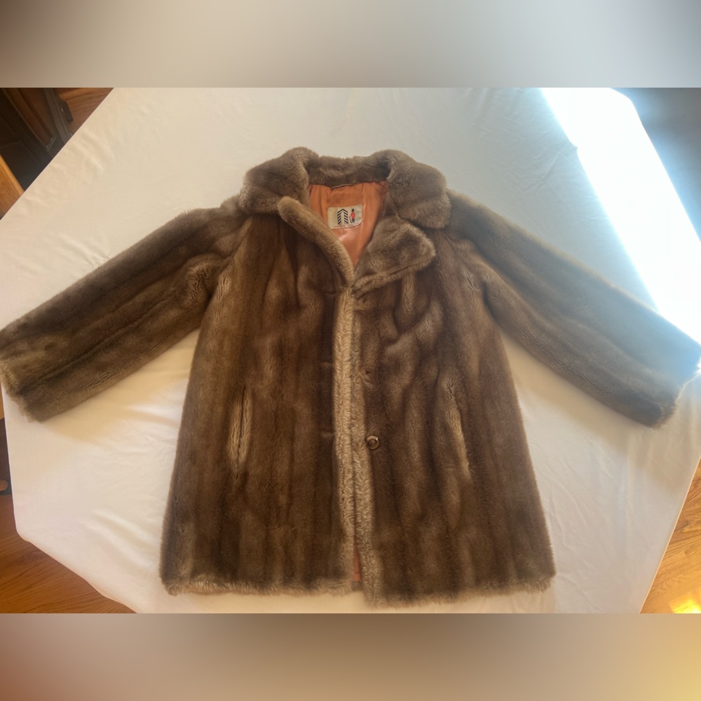 La Vogue Brown Faux Fur Coat with Peach Lining